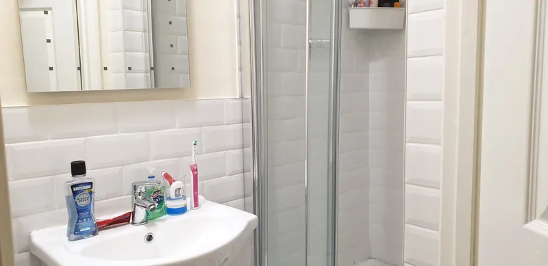 Desirable 2 Bed Terraced House // JUL 2026 - Image 7